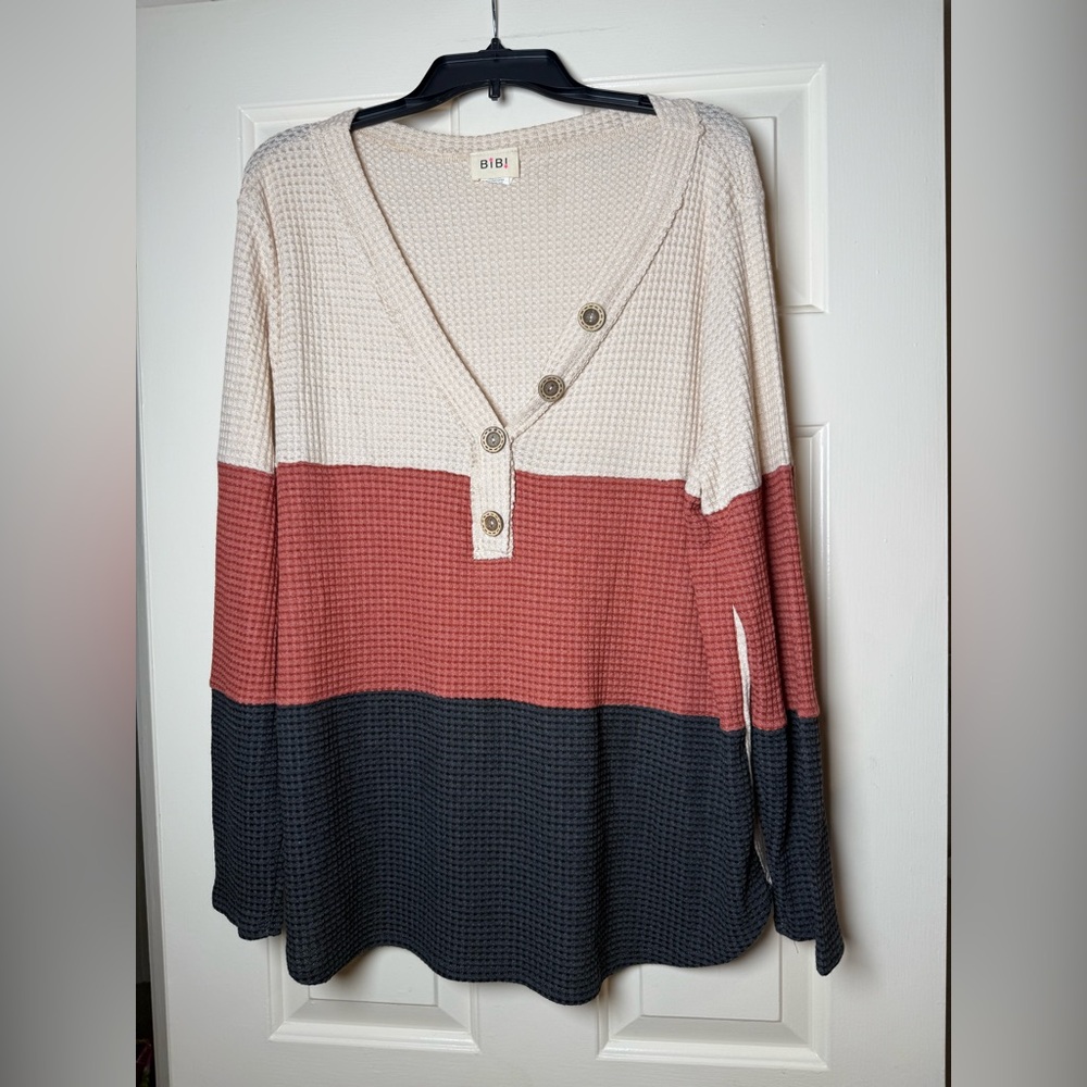 BIBI Colorbloack Long Sleeve Top‎